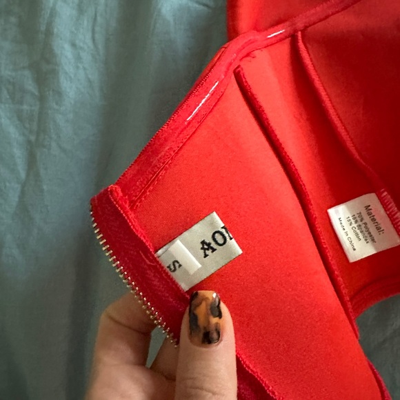 Red bow top size M - Picture 8 of 9